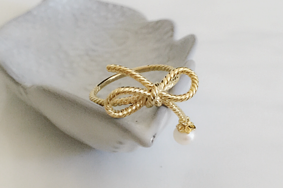 Simple 24k Gold Plated Bow Pearl Accessories for women Fashion Small and  Diverse Accessories Memorial Day